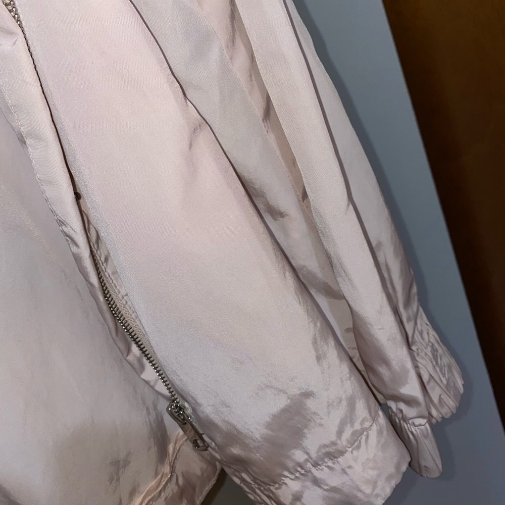 Pink Impermeable - Picture 2 of 2